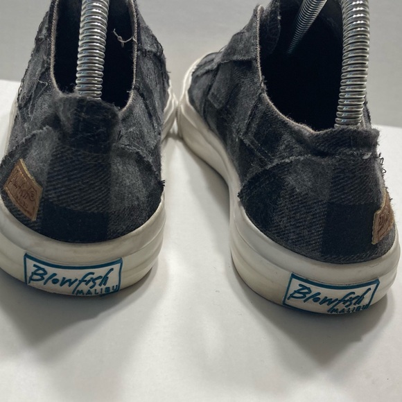 **SOLD** Blowfish Distressed Plaid Shoes Women’s Size 8 - Picture 6 of 10
